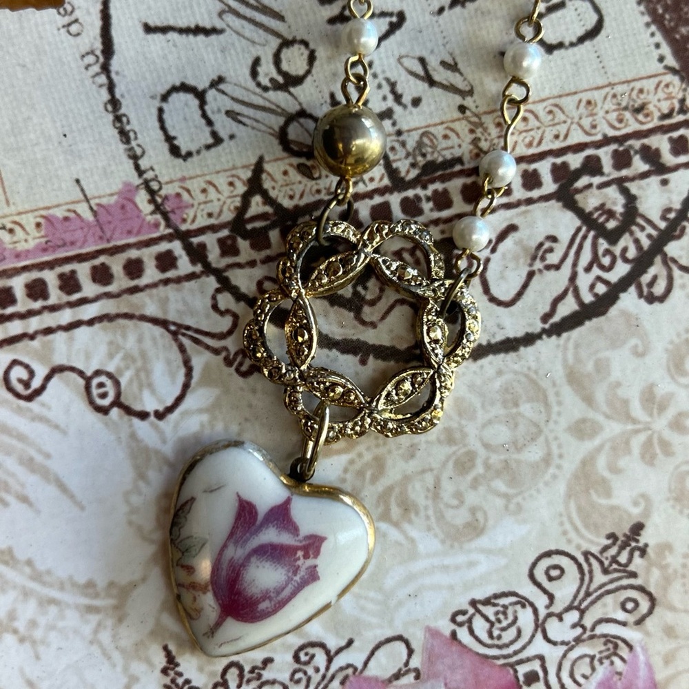 Hand Crafted Vintage hand painted porcelain Heart Brooch Assemblage Necklace